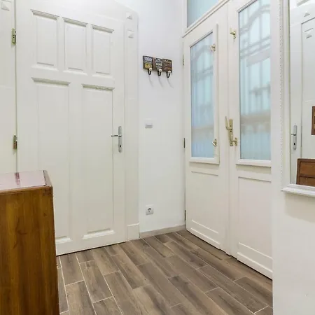 Vori Vori De Luxe Lägenhet Budapest
